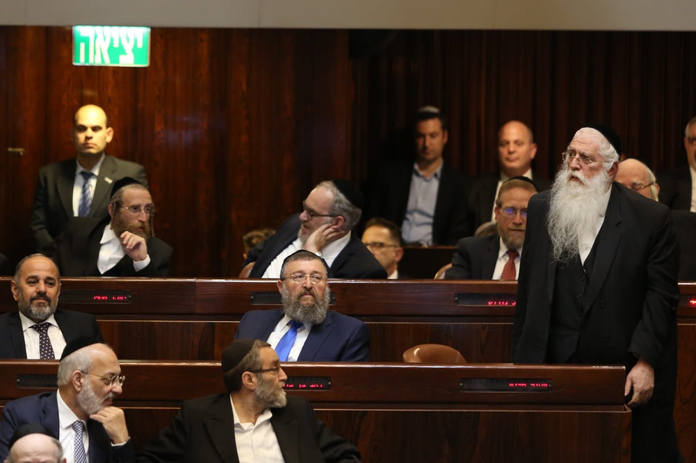 מאחורי הקלעים של השבעת הכנסת ה-21