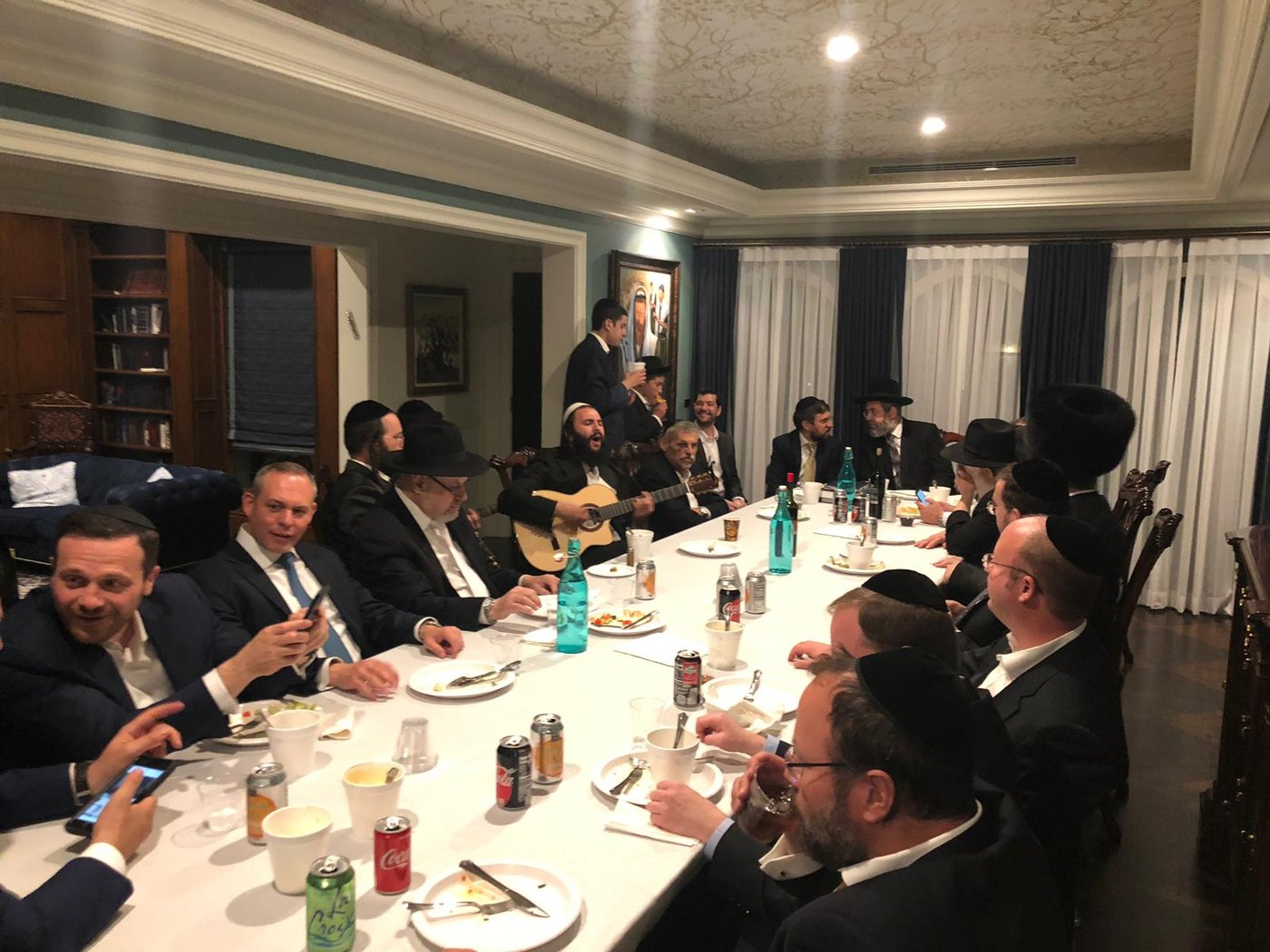 הגר"ד לאו: "לורי-לאה, אנו זקוקים לדמעות שלך"