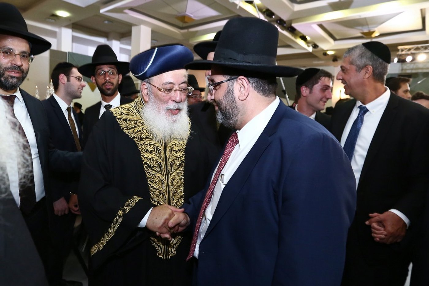 תיעוד: הראשל"צ הגר"ש עמאר השיא את נכדתו