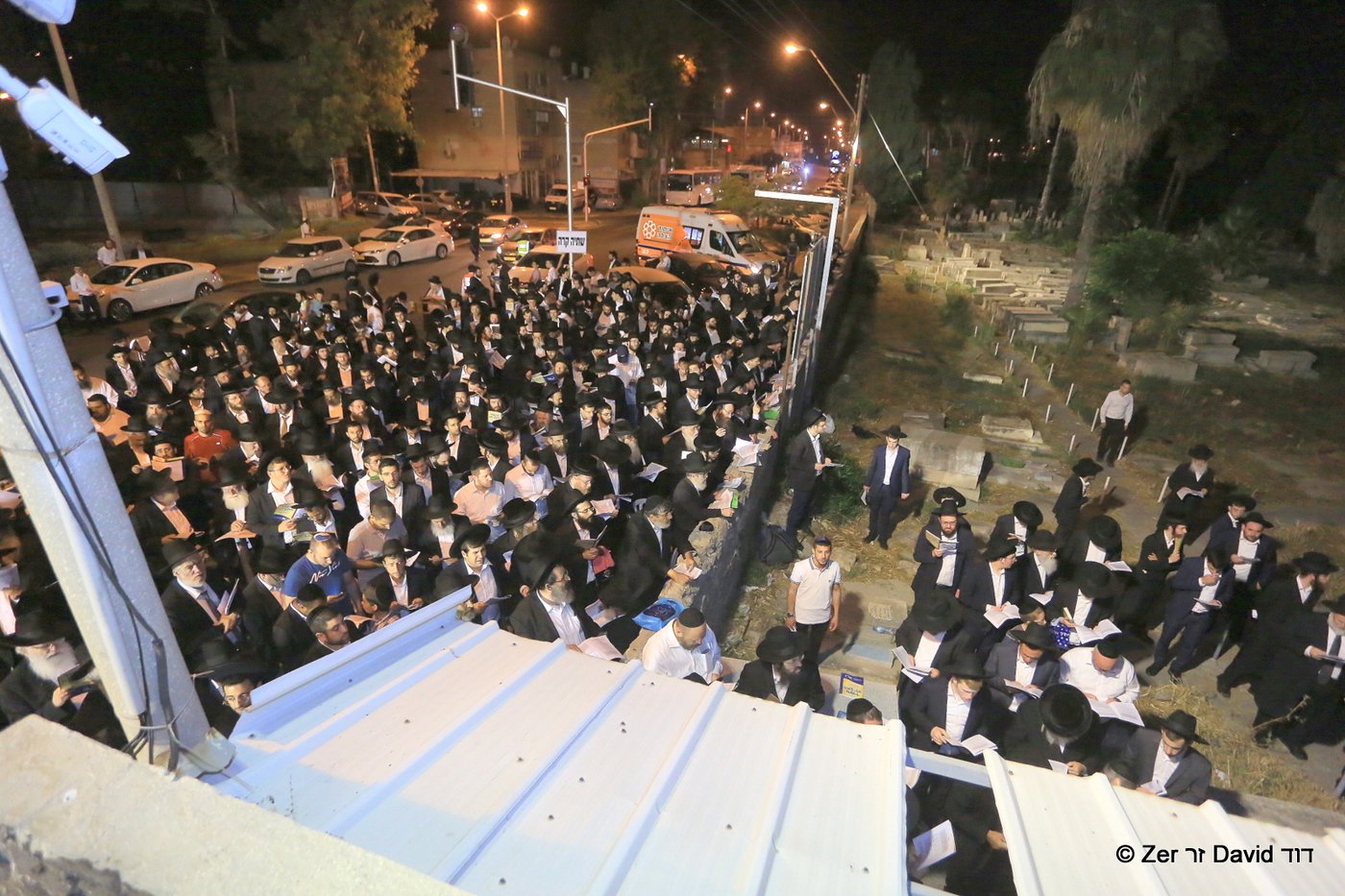 המונים השתתפו בחצות הלילה במעמד התפילה המסוגל בציון רבי אבדימי דמן חיפה