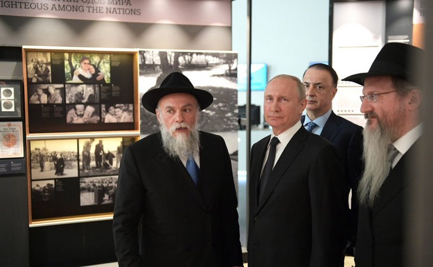 ברוסיה חנכו אנדרטה לקדושי השואה הי"ד