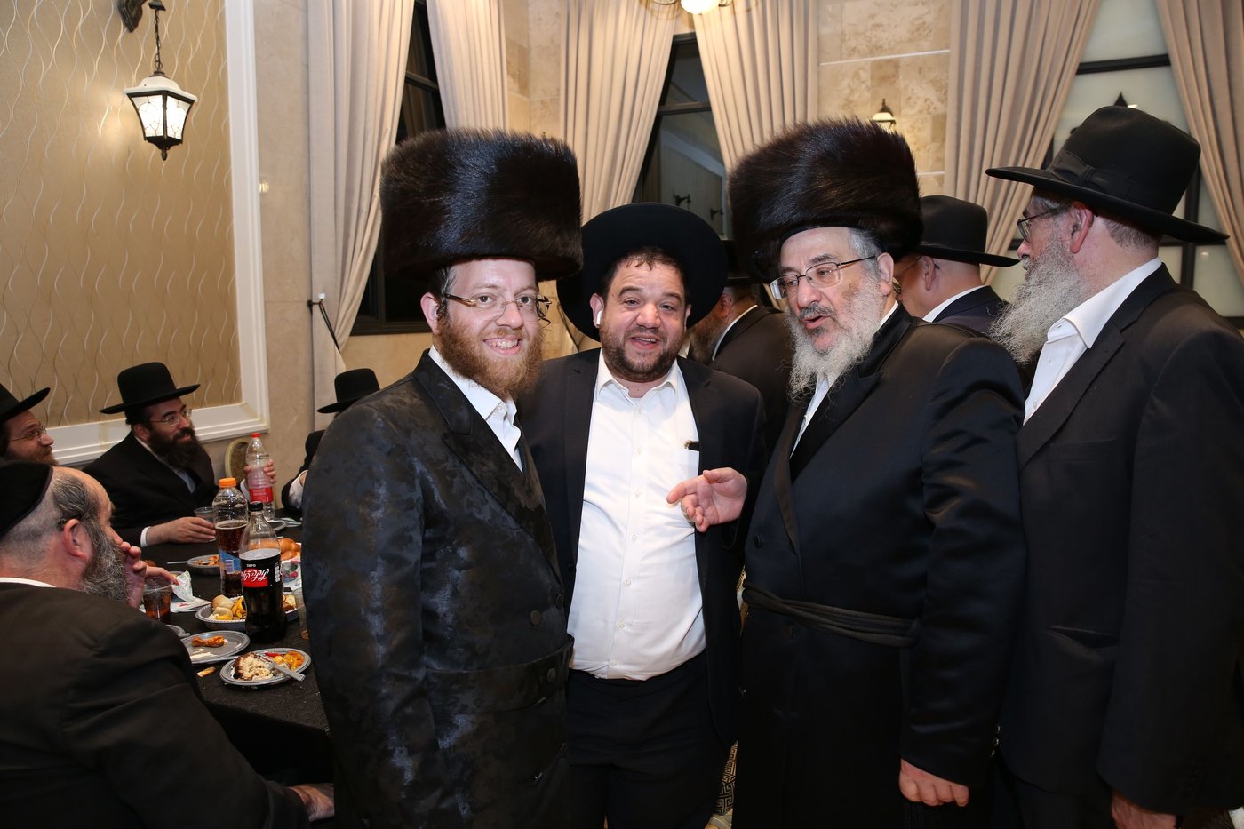 שמחת אירוסי בת העסקן הבעלזאי ר' שייעל'ה וינברגר