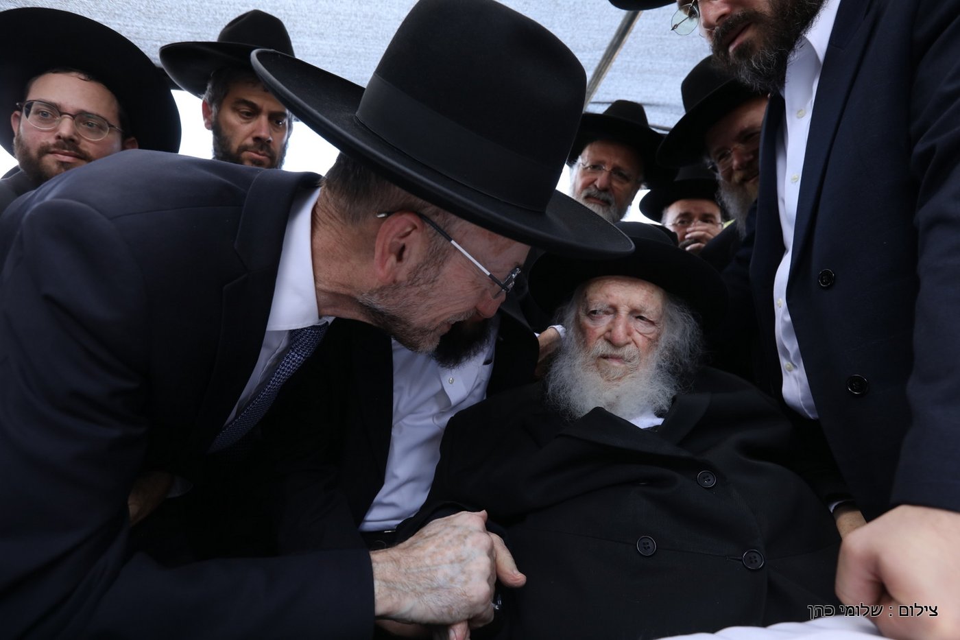 הגר"ח קנייבסקי ביקר בת"ת 'סוכת דוד' ובסמינר 'דרכי רחל'
