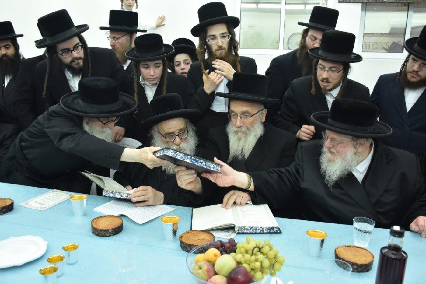 מעמד קבלת פנים לאדמו"ר מסערדאהלי