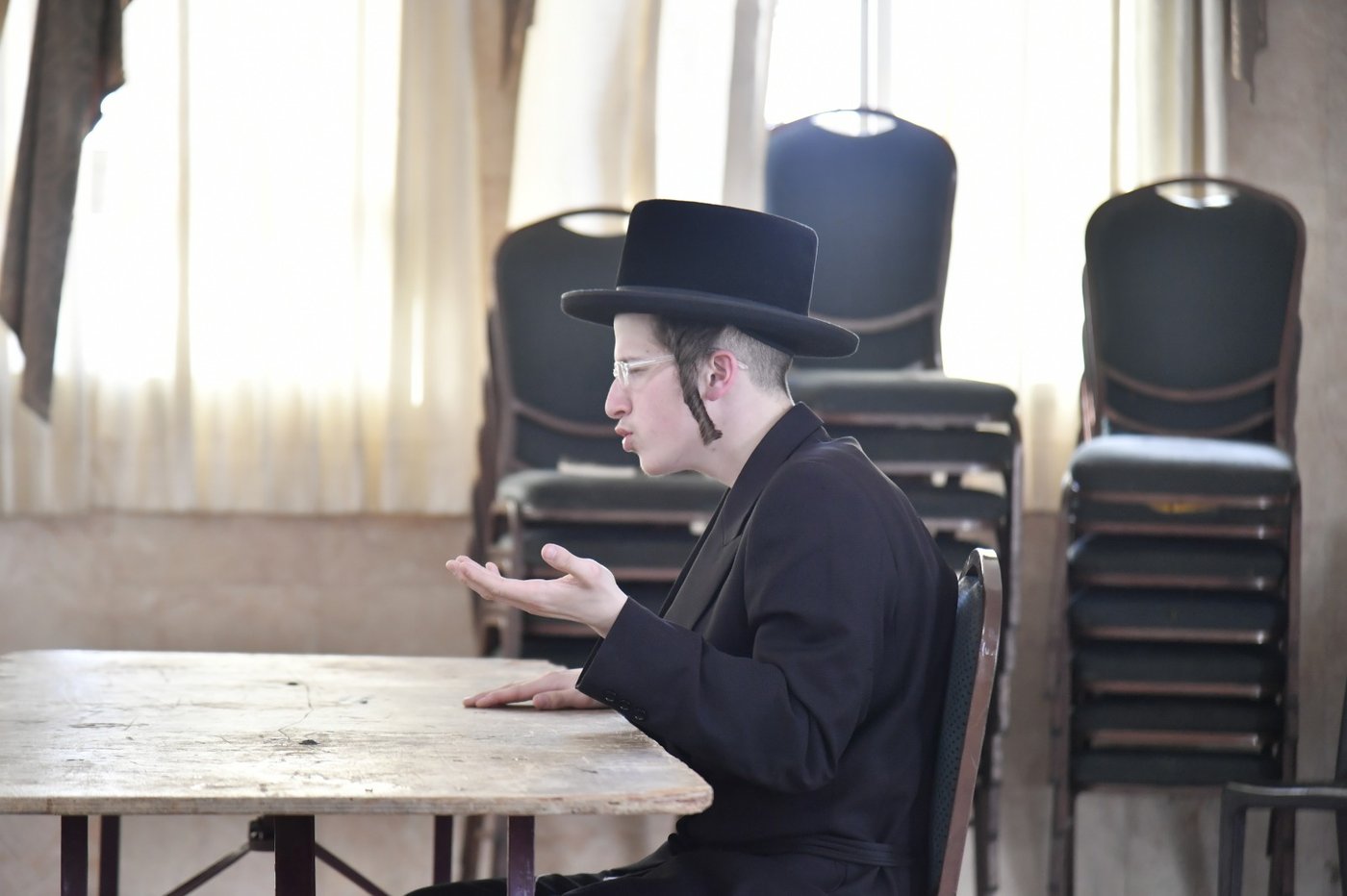 הבחורים נבחנו בהצלחה והתברכו מפי הרבי