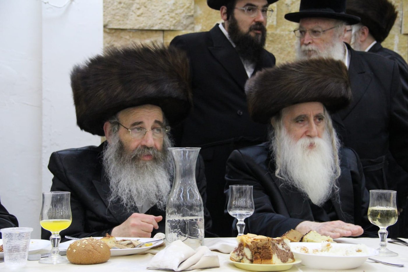 תיעוד: נכדו של נשיא ישיבת טשעבין התחתן