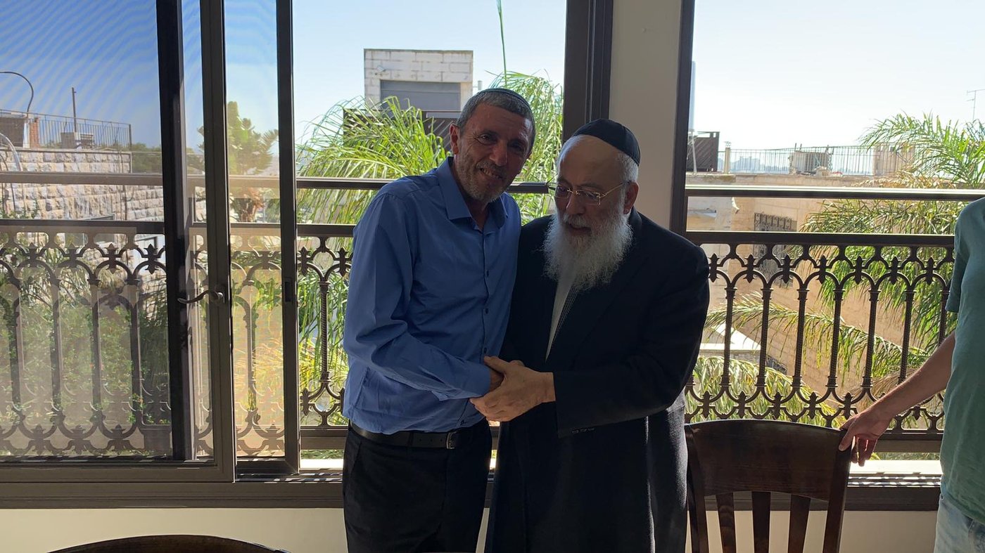 שר החינוך ביקר במעונו של הראשל"צ הגר"ש עמאר