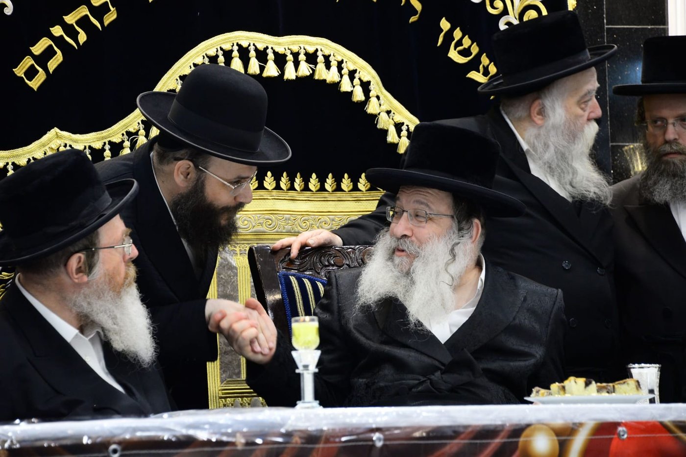 מעמד חנוכת הבית וקביעת מזוזה בנדבורנא