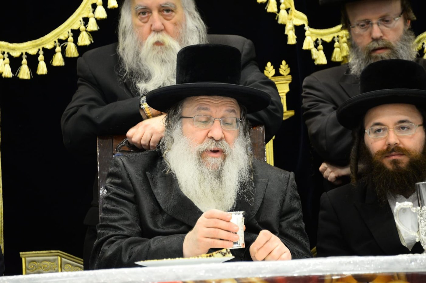 מעמד חנוכת הבית וקביעת מזוזה בנדבורנא