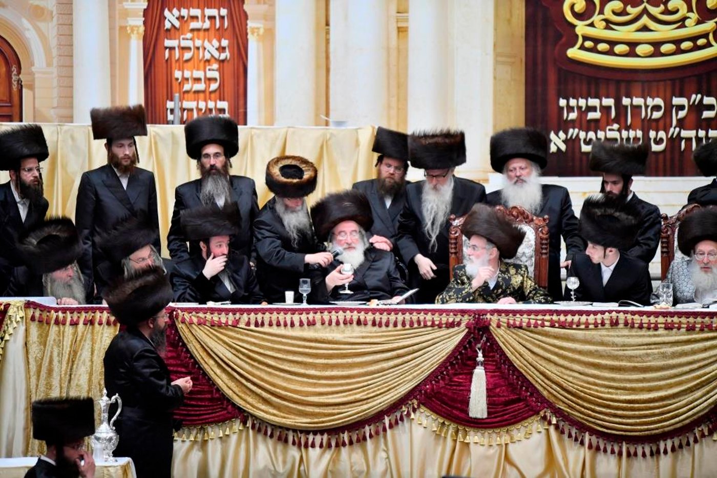 החתן והכלה רקדו ב"מצווה טאנץ" • תיעוד