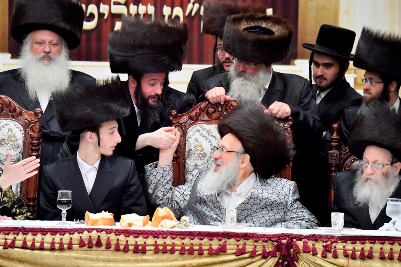החתן והכלה רקדו ב"מצווה טאנץ" • תיעוד