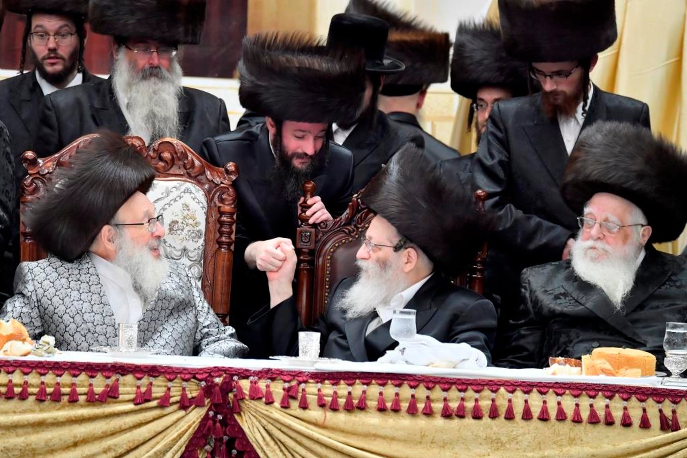 החתן והכלה רקדו ב"מצווה טאנץ" • תיעוד