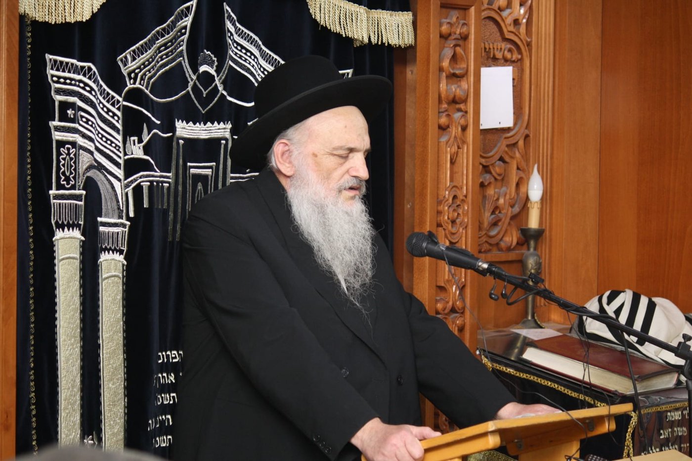 עצרת הספד לפטירת הרבנית דינר ע"ה • צפו