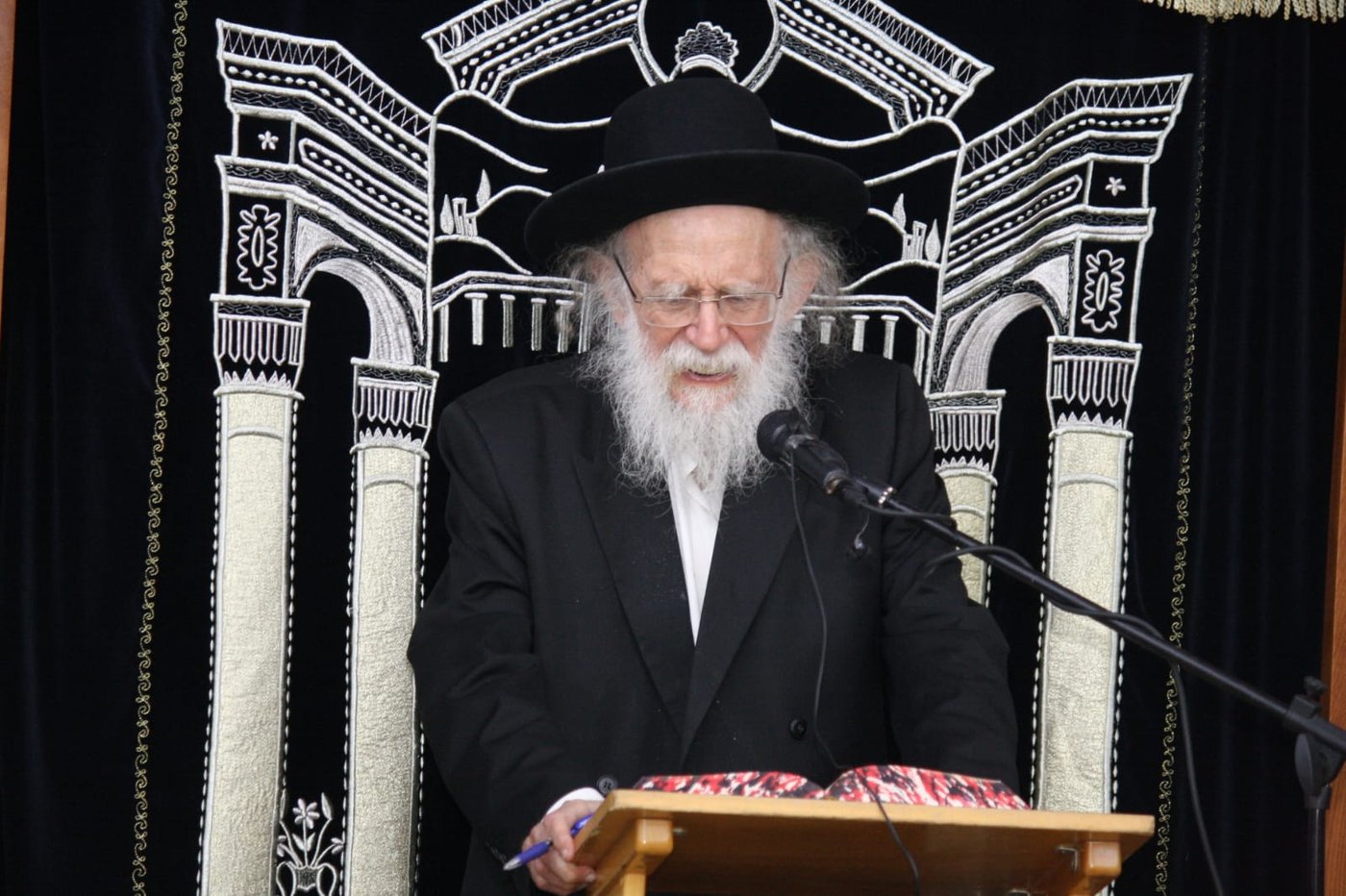 עצרת הספד לפטירת הרבנית דינר ע"ה • צפו