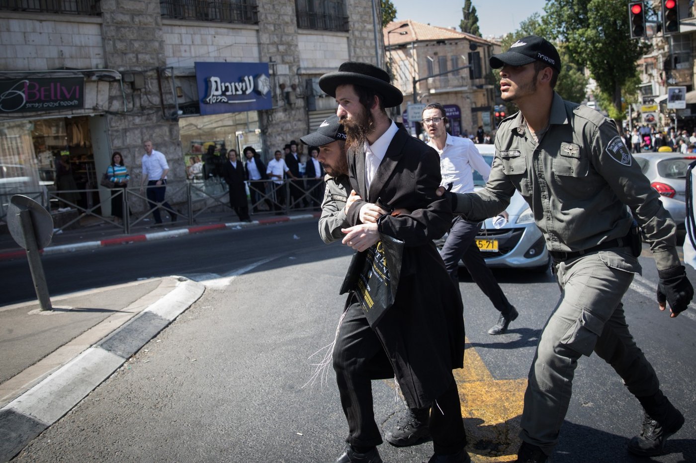בהפגנת הגיוס: נעצרו המוחים נגד האקדמיה