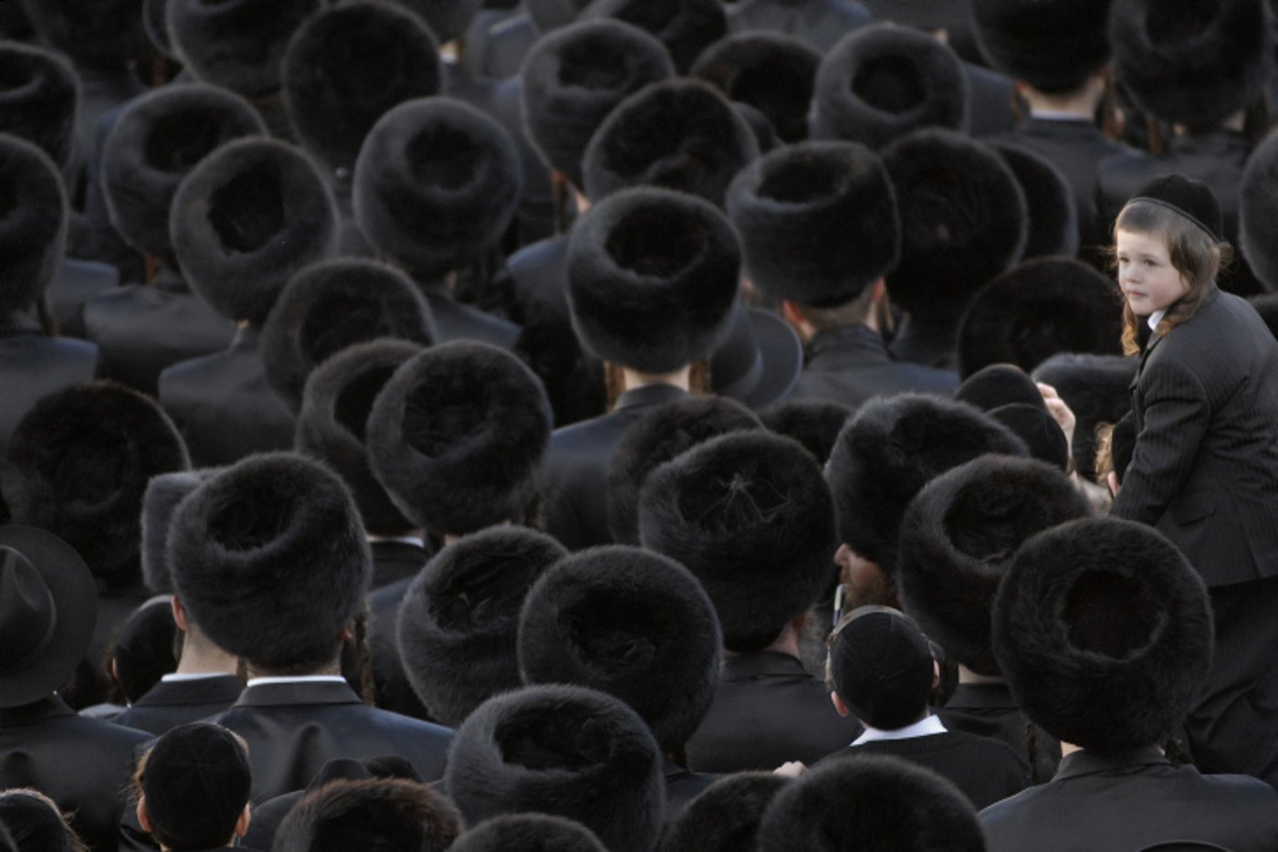 הוואטסאפ הגוראי סוער: המנהל התחזק או נתפס?