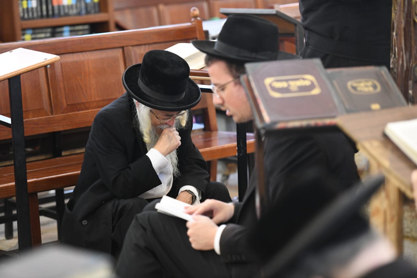 תיעוד מיוחד: תשעה באב במאה שערים