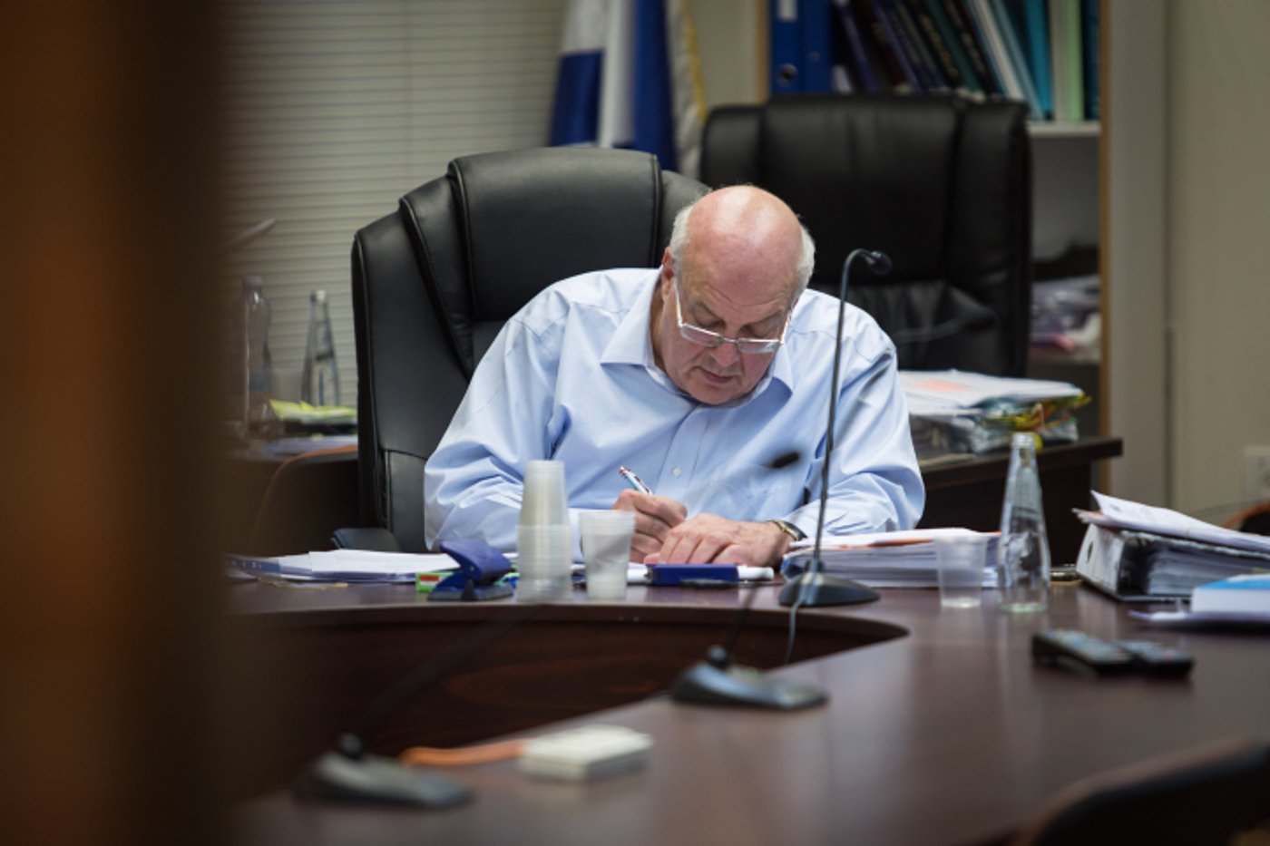 השופט מלצר אסר על מפלגות לצלם בקלפי