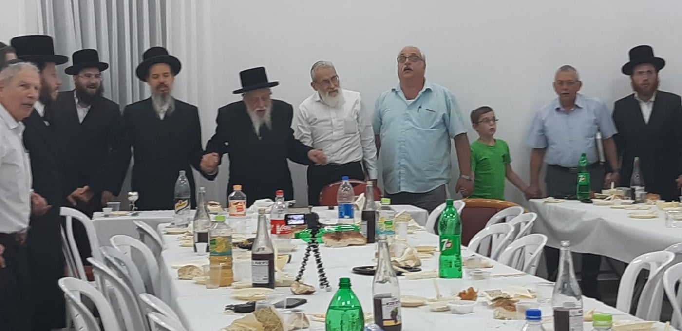 האדמו"ר מקאפיטשניץ חיזק את תושבי היישוב דולב