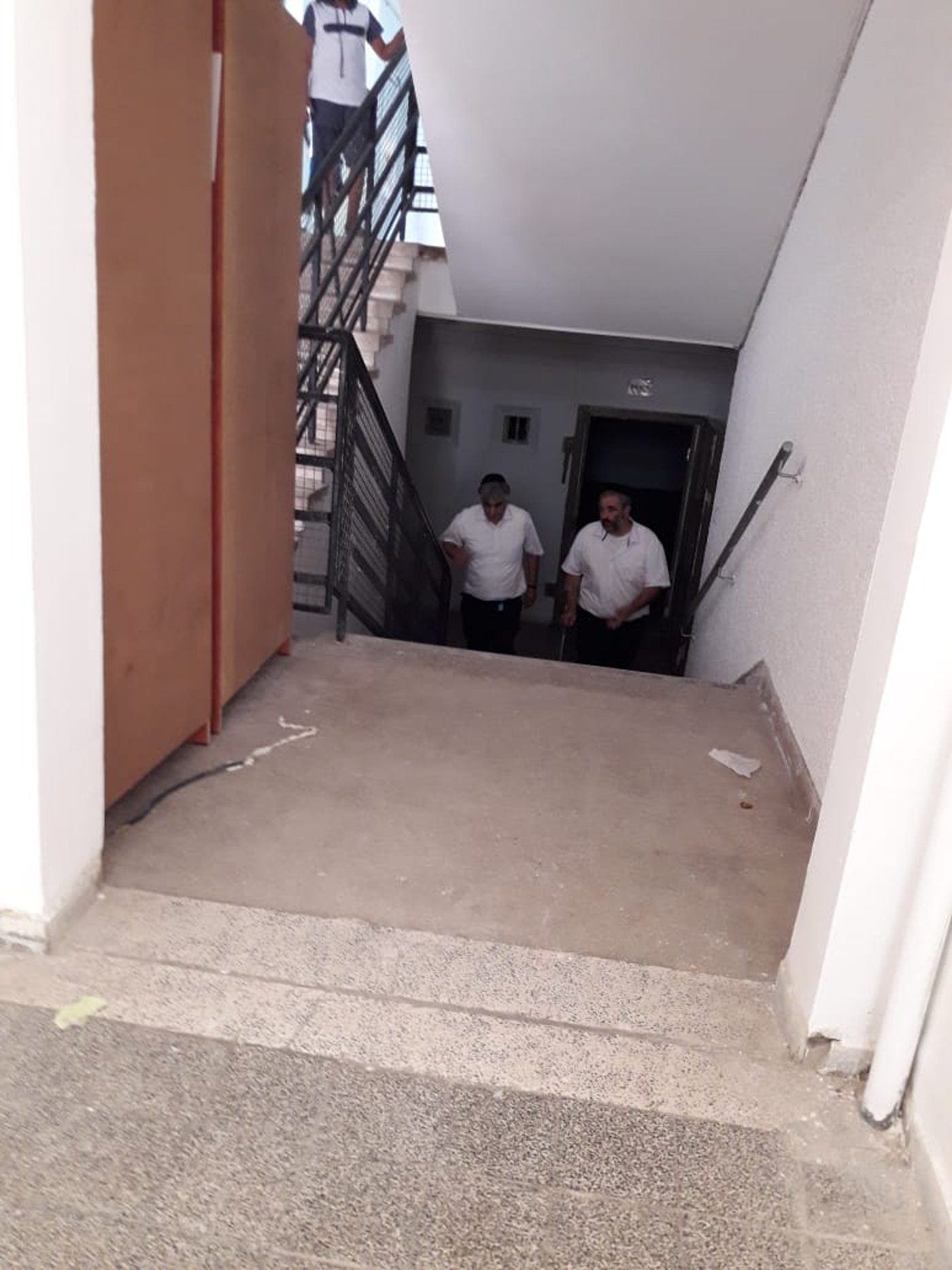 זעם בתלמוד תורה: "קירות מתקלפים ורצפות שבורות"