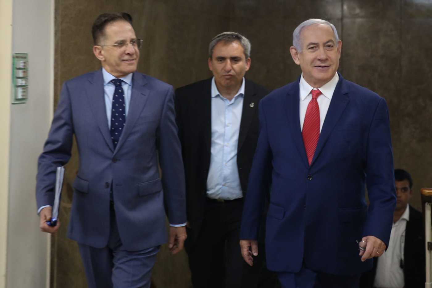 חוק המצלמות אושר; נתניהו דפק על השולחן: "לא להתפרץ"