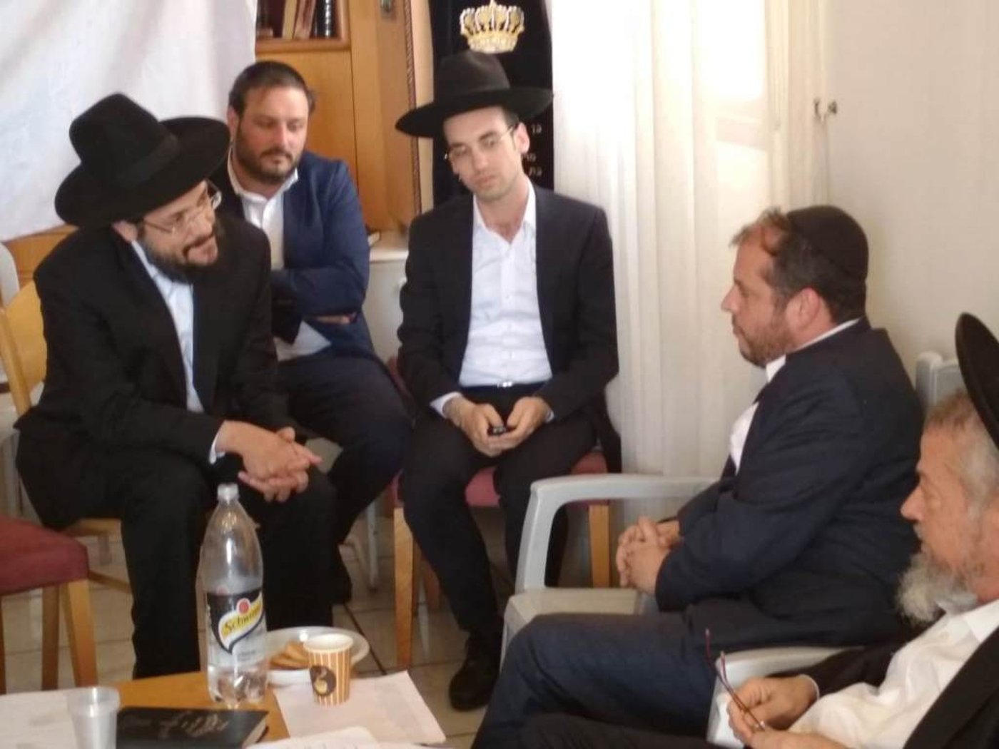 גדולי ישראל בניחום אבלים אצל הגר"י ברייטקופף