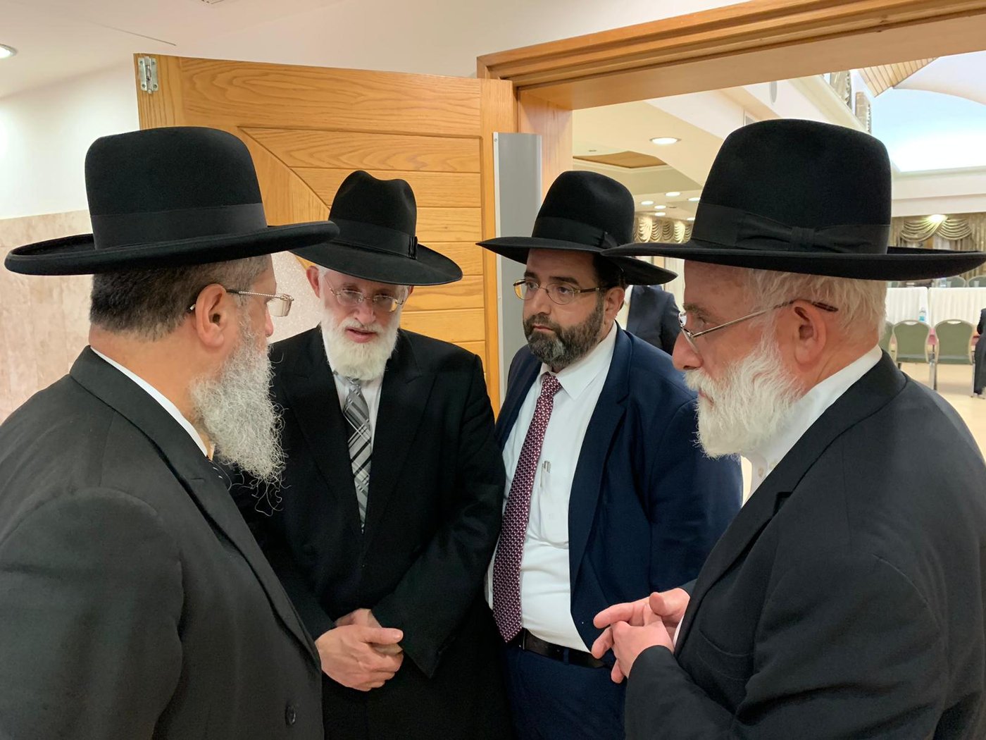 כינוס חירום: לבלום את הרישום המוקדם לסמינרים