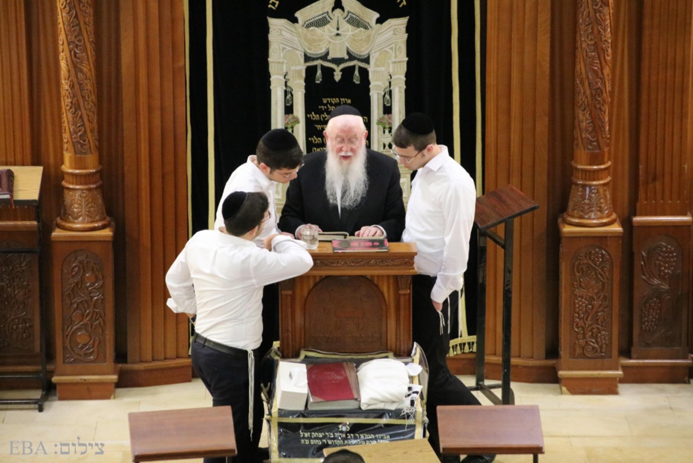 התרגיל של הגר"י רוזן למנוע מבחורי אור ישראל צפייה והאזנה למדגמים