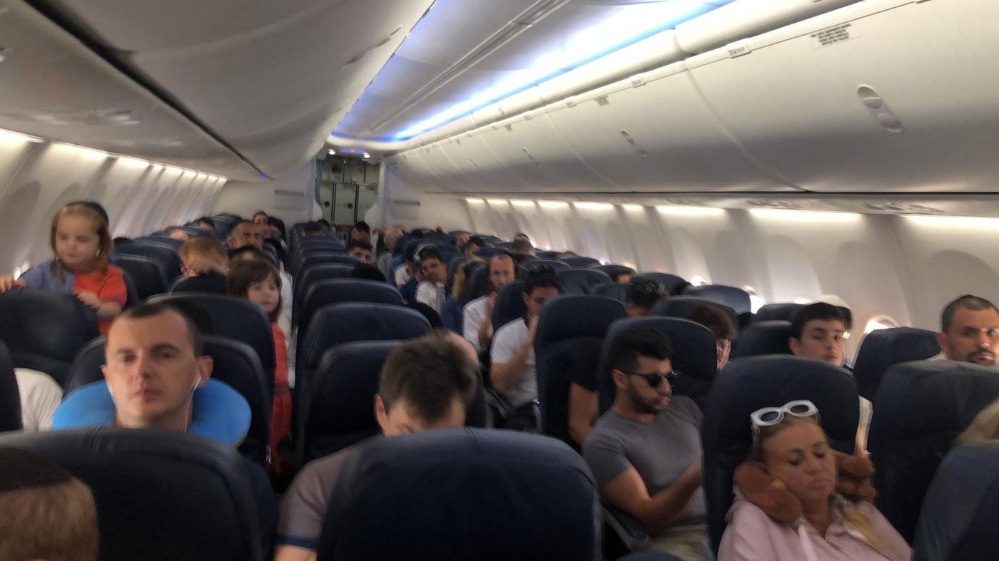 בשל עיכוב: הנוסעים החרדים מישראל יגיעו לאומן עם כניסת החג