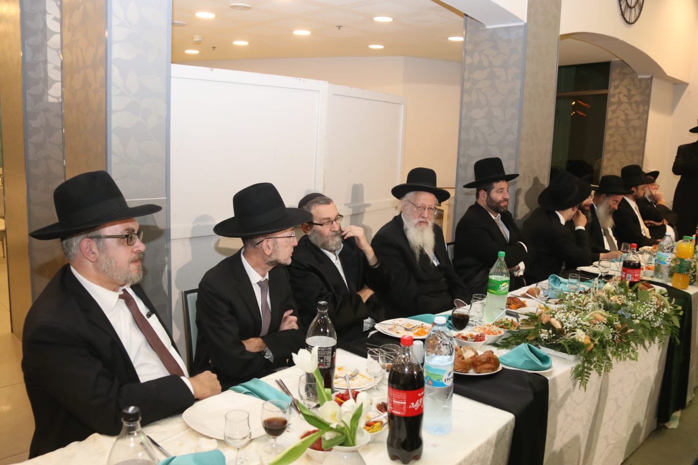 כך חגגו ב'דגל התורה' שבע ברכות למנחם שפירא