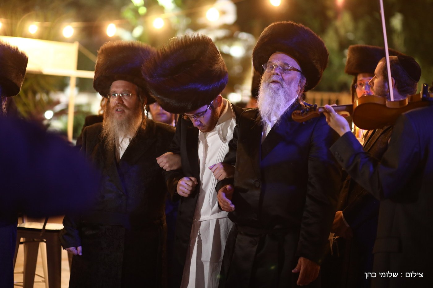 כל המי ומי בחתונתו של רפי פרלשטיין • צפו