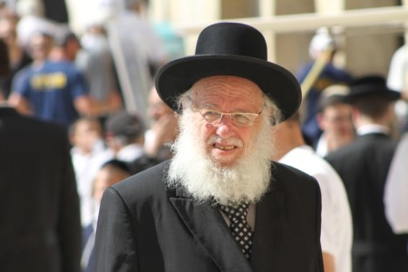 למרות מחלתו: ראש הישיבה מגיע להספיד