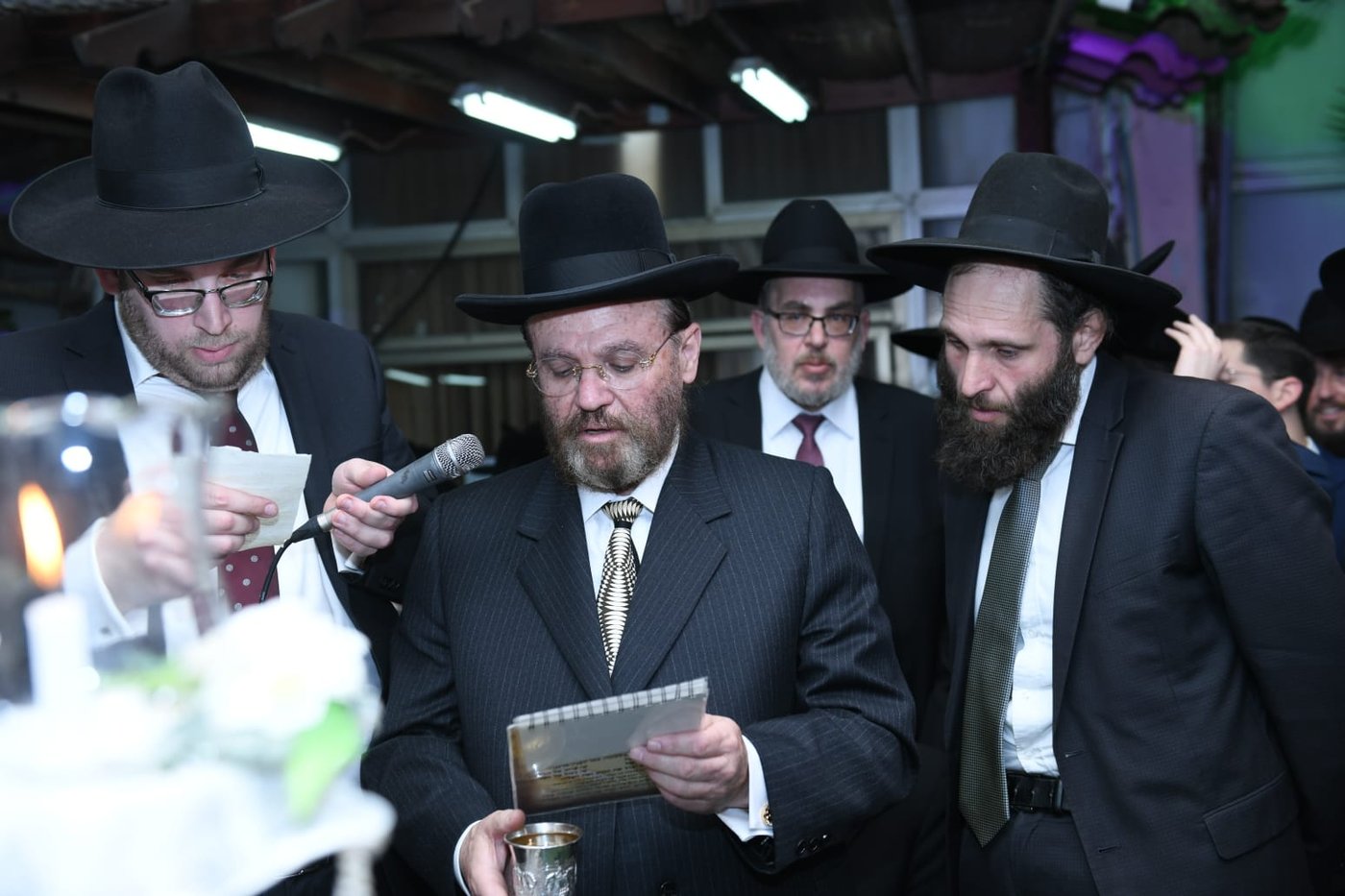 כל המי ומי בחתונת בנו של ח"כ יעקב אשר. צפו