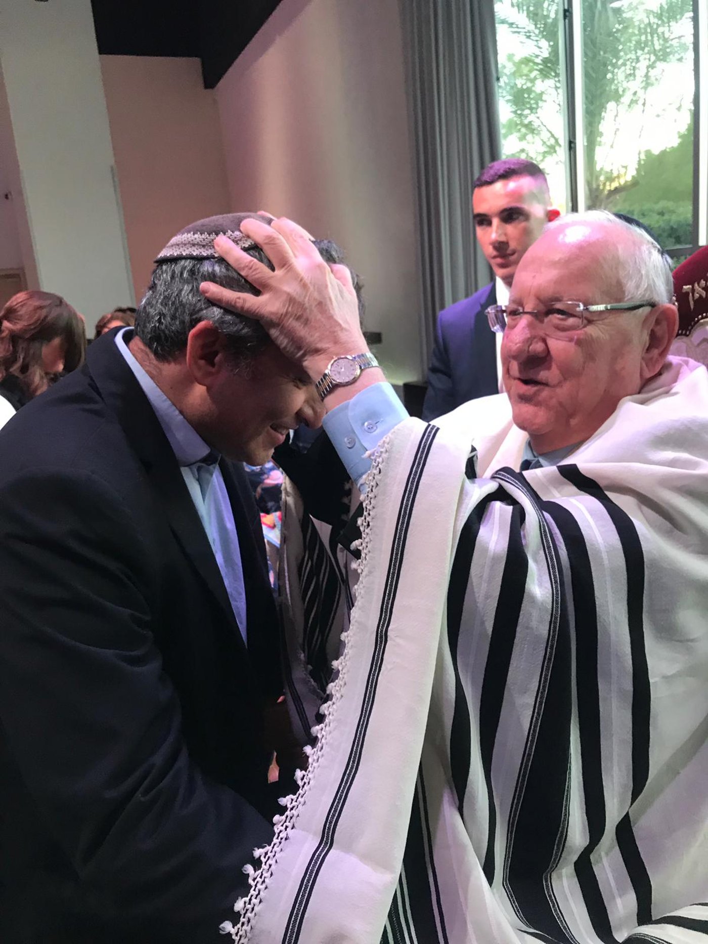 בצל המגעים הפוליטיים: השרים הגיעו לברית של הראל טובי - מנכ"ל בית הנשיא