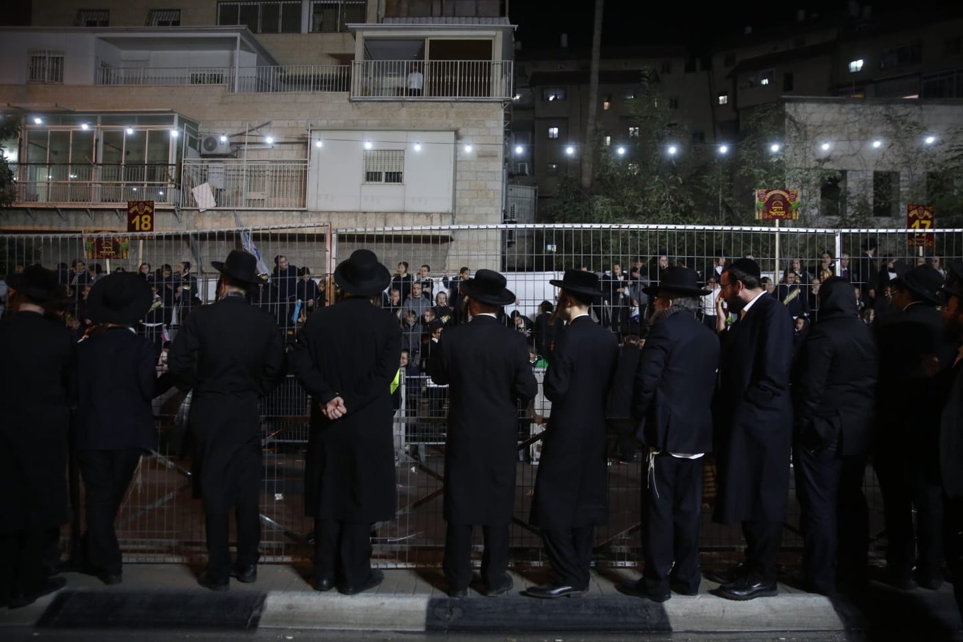 צפו: רבבות בקבלת פנים לאדמו"ר מסאטמר
