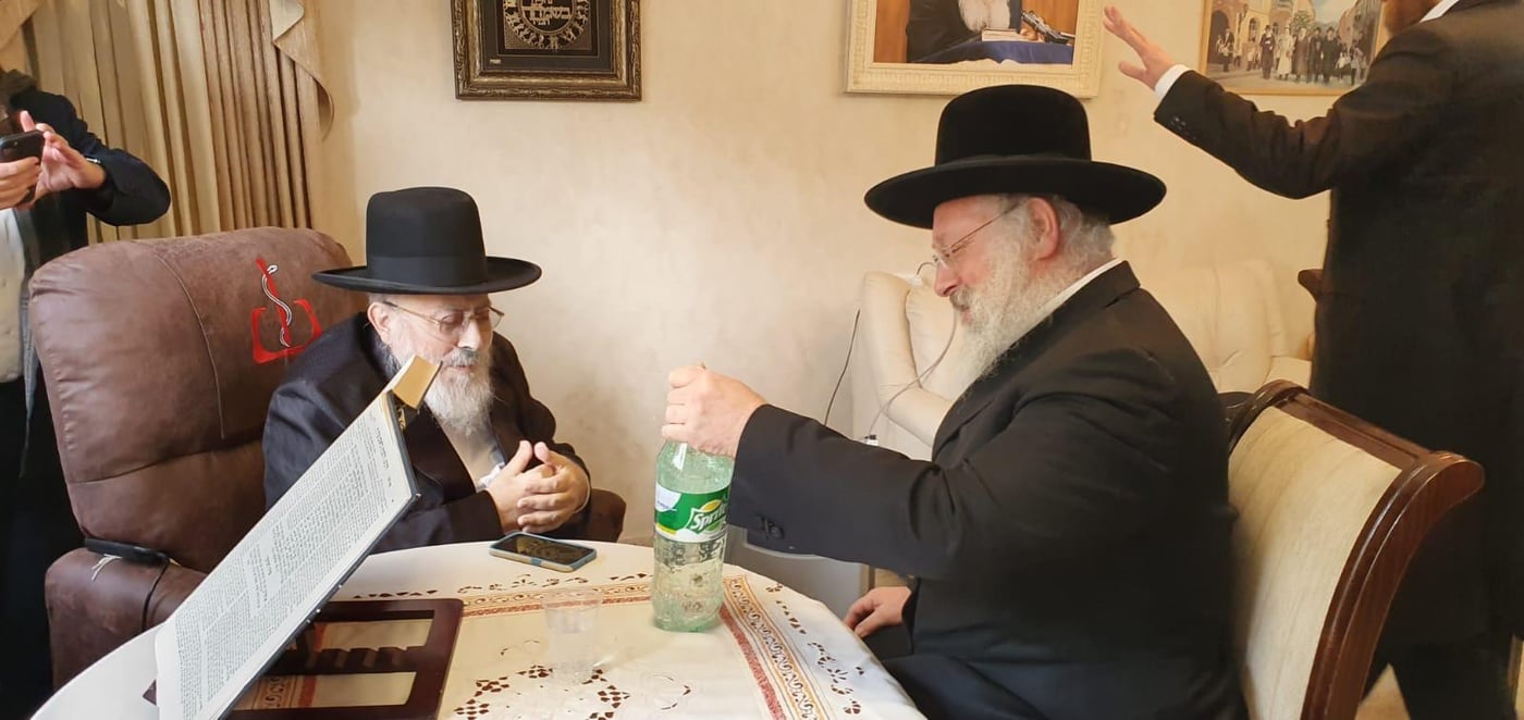 ההתייעצות ההלכתית הפכה ל'התוועדות' נלהבת
