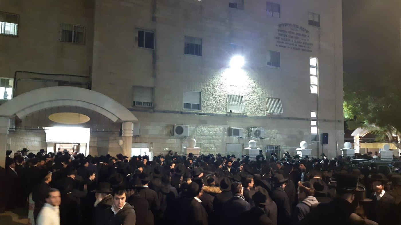 האב השכול נפרד מבנו שנהרג בתאונה: "אני אוהב אותך, גם אימא"