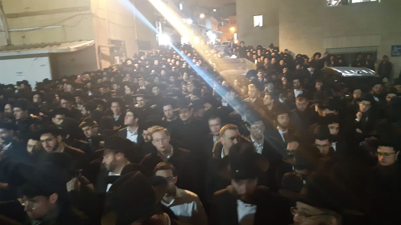 האב השכול נפרד מבנו שנהרג בתאונה: "אני אוהב אותך, גם אימא"