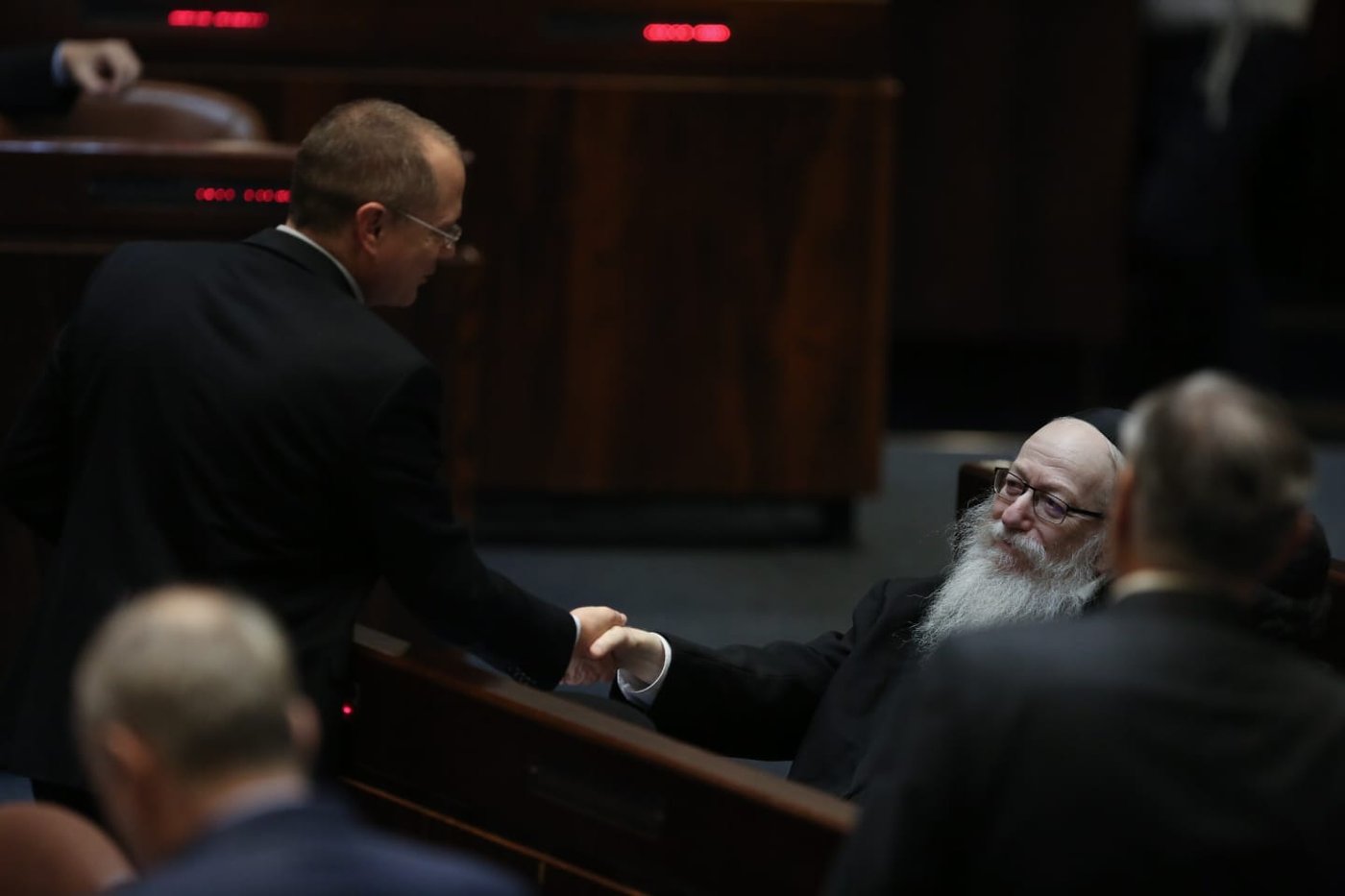 תיעוד: על מה שוחחו אורי מקלב ויאיר לפיד?