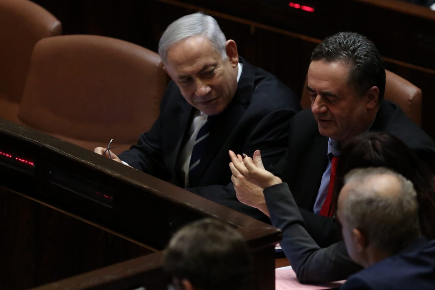 תיעוד: על מה שוחחו אורי מקלב ויאיר לפיד?