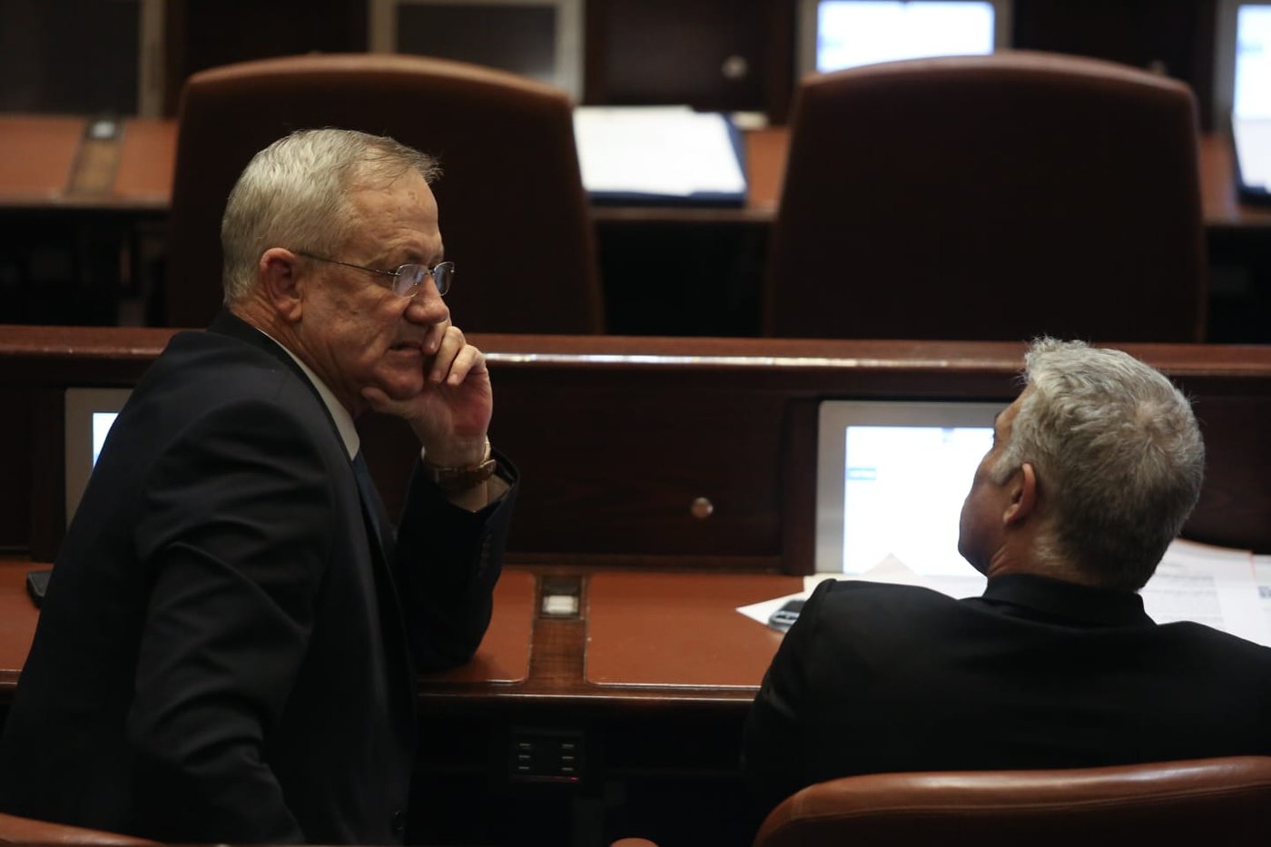 תיעוד: על מה שוחחו אורי מקלב ויאיר לפיד?