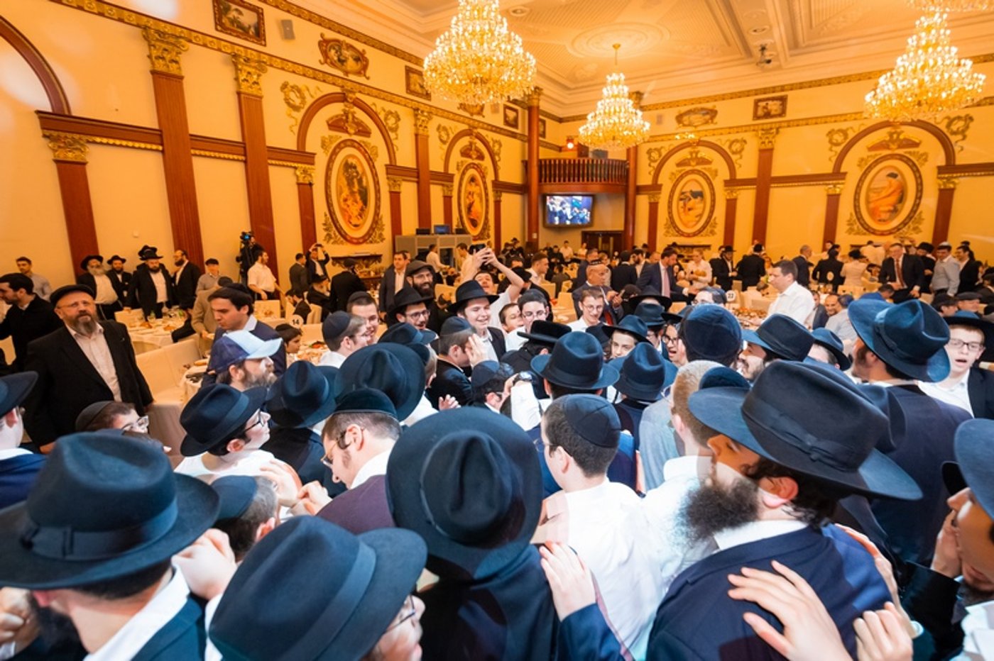 החגיגה במוסקבה לכבוד חג הגאולה, י"ט כסלו