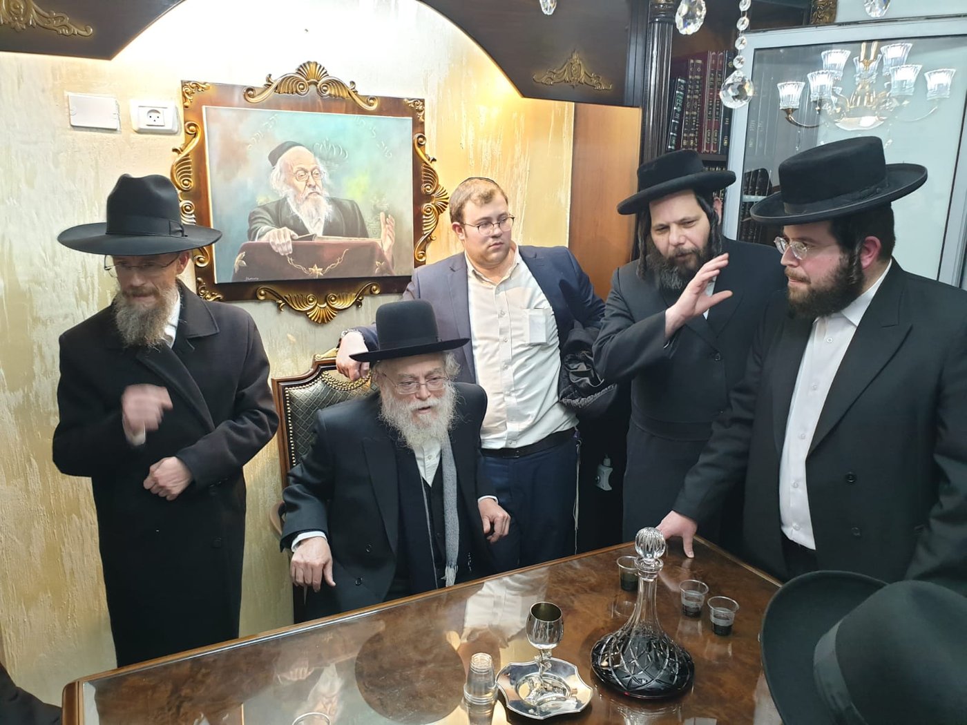 הרב אלישיב חנך בית הוראה על שם אביו