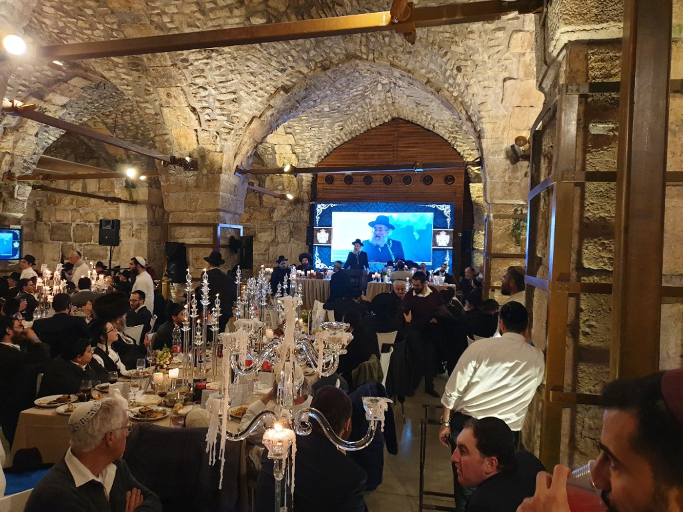 סיום הש"ס של הרב דוד זיכרמן בכותל המערבי