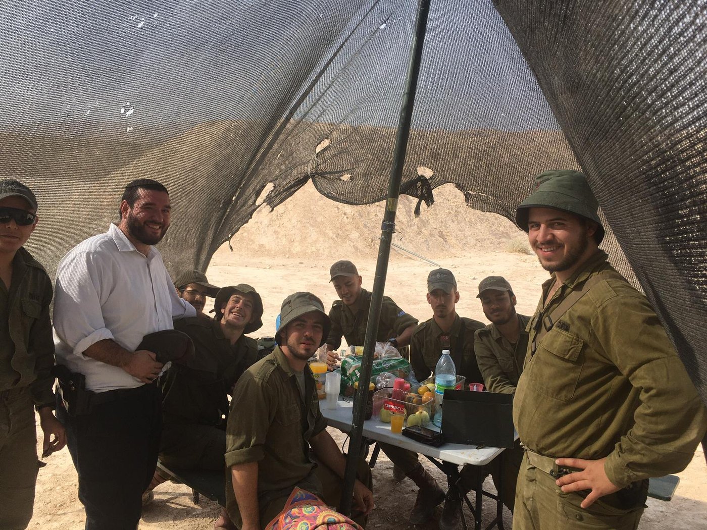 בסיום הש"ס בארה"ב: החרדים חגגו עם החיילים