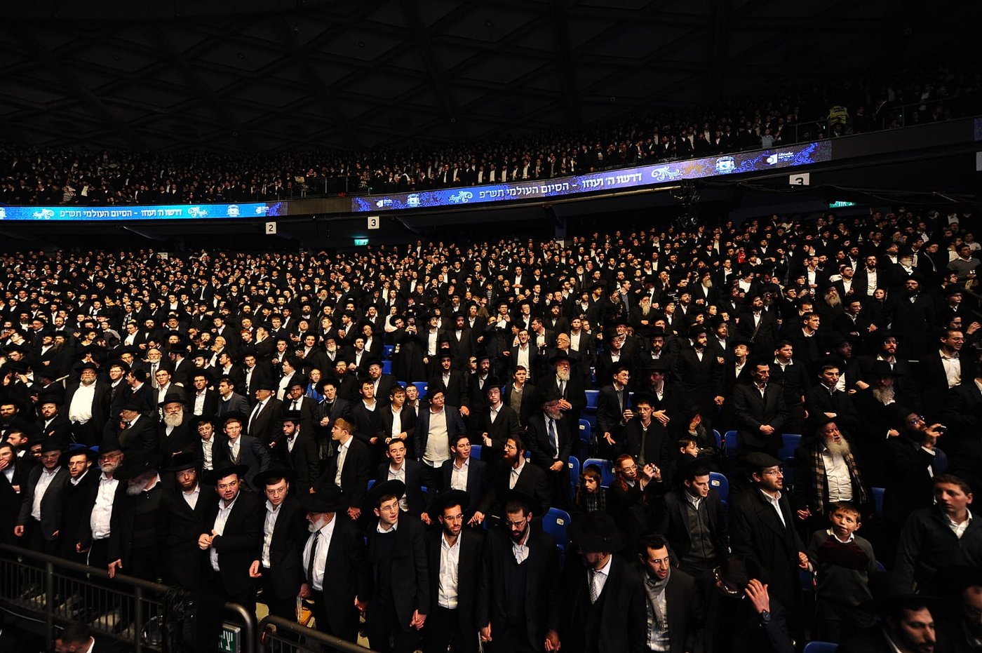 צפו: קליפ וגלריה ממעמד סיום הש"ס של 'דרשו' ביד אליהו