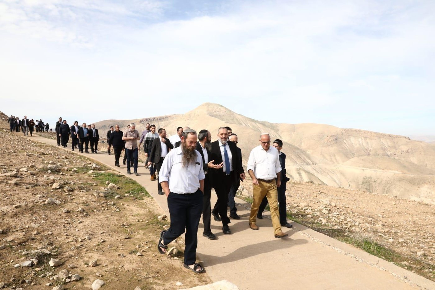 דרעי עקץ את שקד: "שיחקה אמא של שבת בגן"