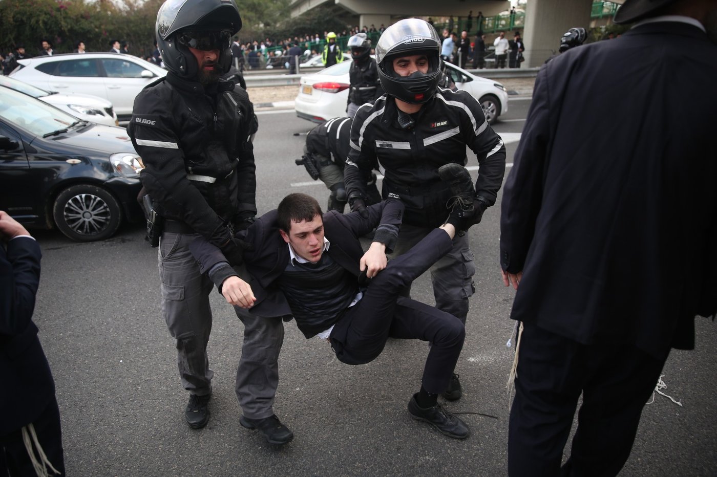 'הפלג' חסמו את בני ברק; הפגינו ב'כביש 4' על מעצר עריק