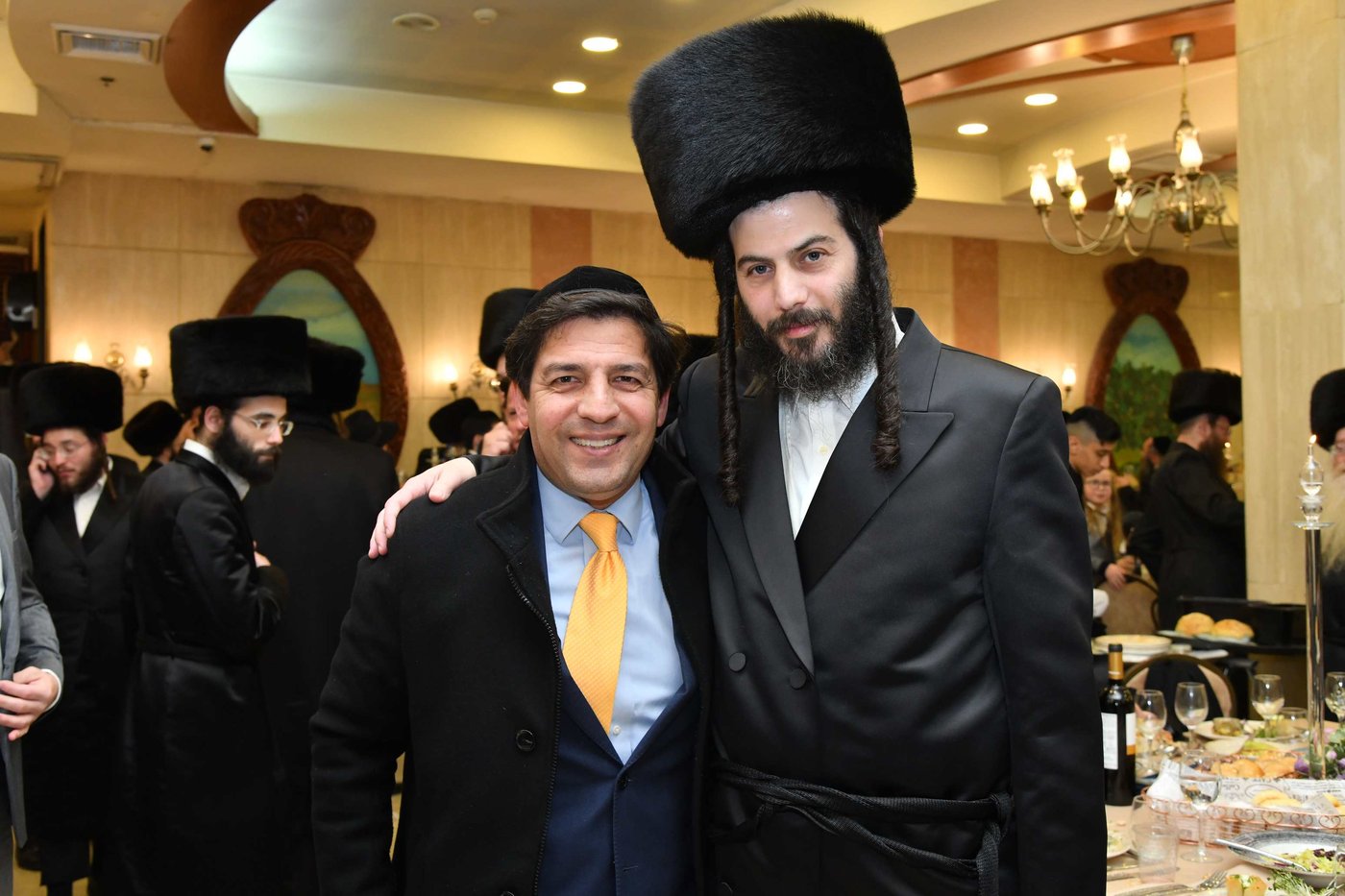 מוטי בבצ'יק ברמץ את בנו, כולם התייצבו • צפו