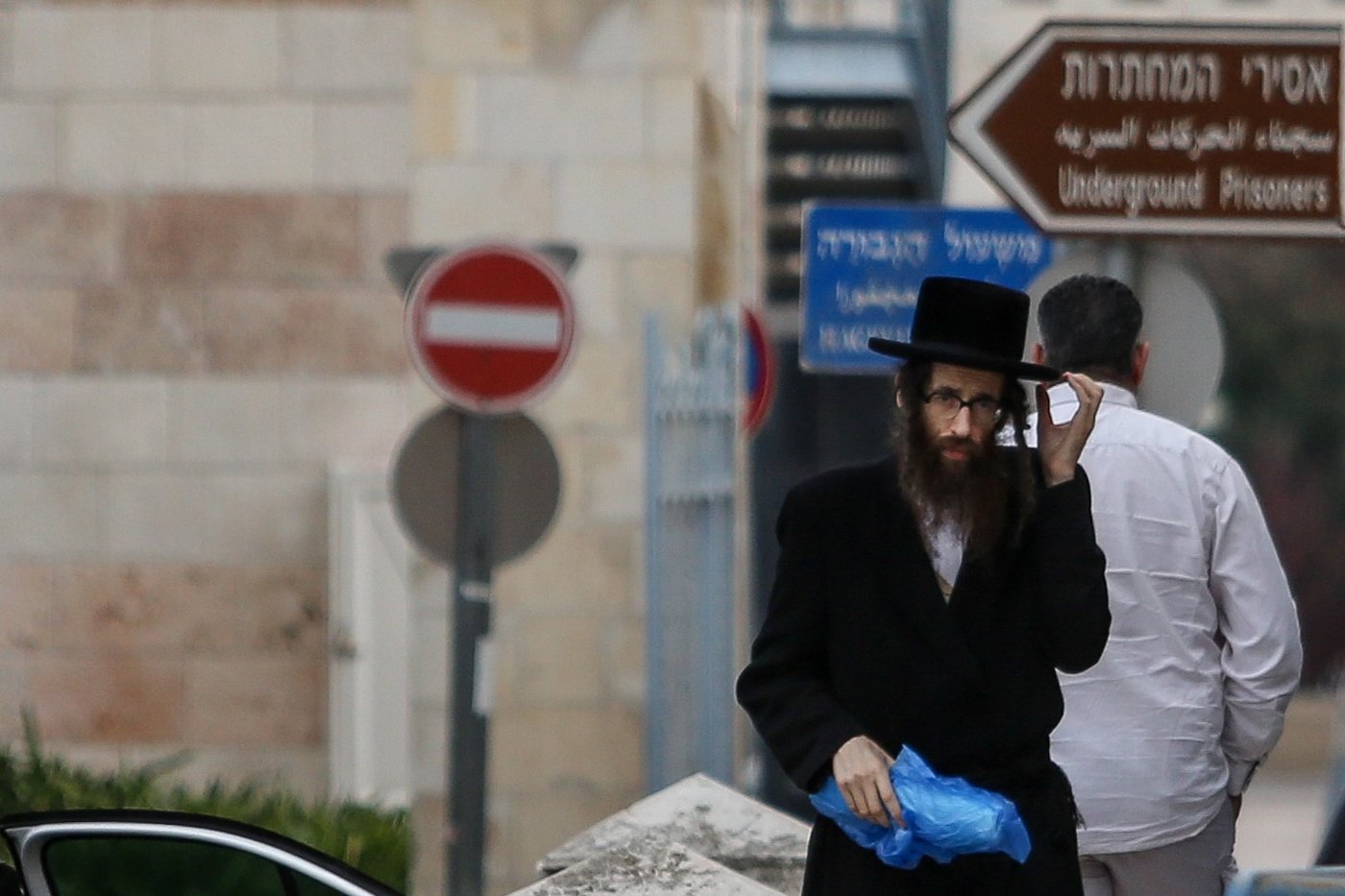שוהה בכת לב טהור הגיש תלונה נגד הרב רומפלר